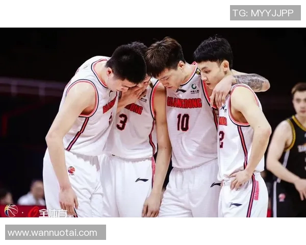 2025年CBA常规赛：广东宏远半场57-52险胜浙江稠州银行，萨姆纳高效16分领衔