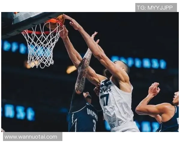 戈贝尔开心分享：队友喂球助我得分，进攻端参与感飙升真不错