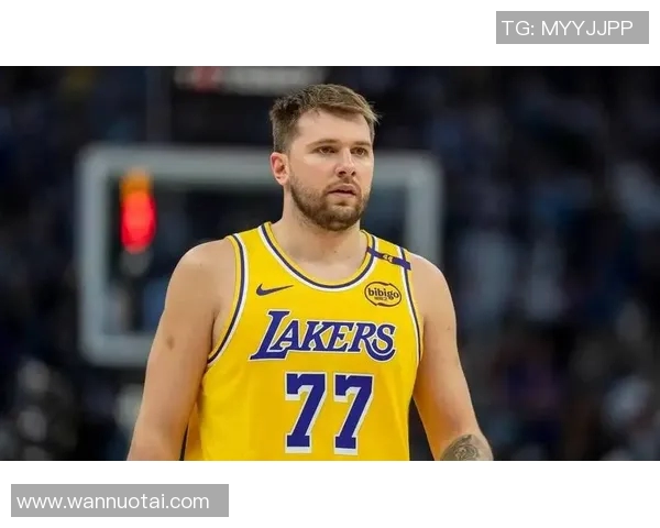 湖人128-117轻取步行者，詹姆斯伤缺，东契奇三节砍44分，西卡26+5